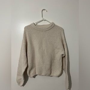 Sweater universal threads white size medium